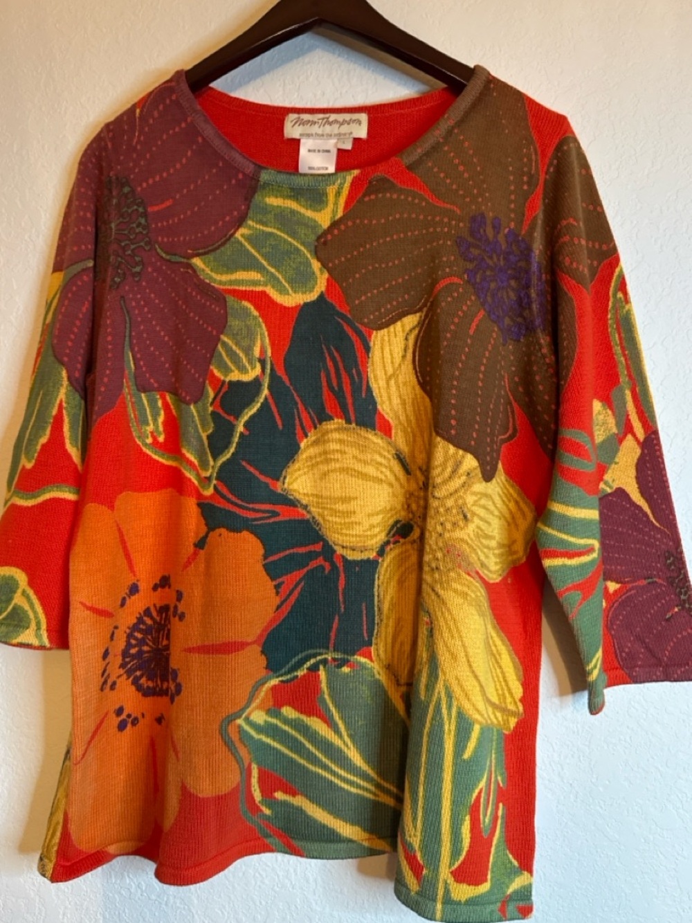 Tropical Red Floral Women’s 3/4 Sleeve Sweater